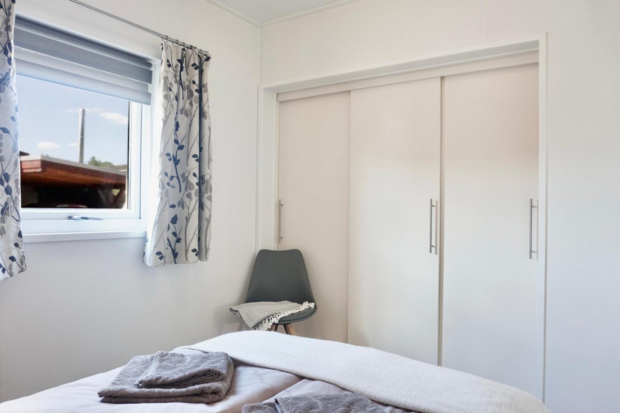 Ferienhaus Ufergeheimnis Am Guelser Moselbogen I 2 Sz I 5 Gaeste I Badebucht I Grill I Garten Coblenza Esterno foto